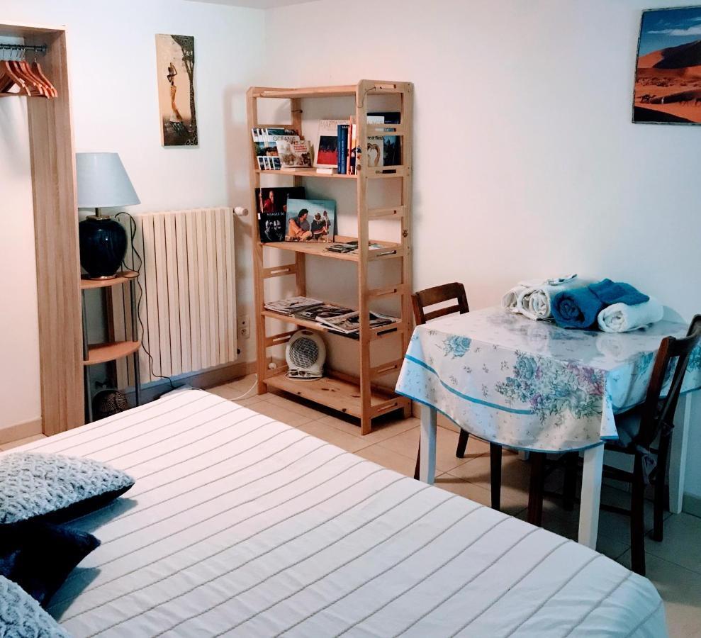 Chambre Et Salle De Bain Prive S'Ouvrant Sur Terrasse, Jardin Et Cuisine D'Ete Кийан Экстерьер фото