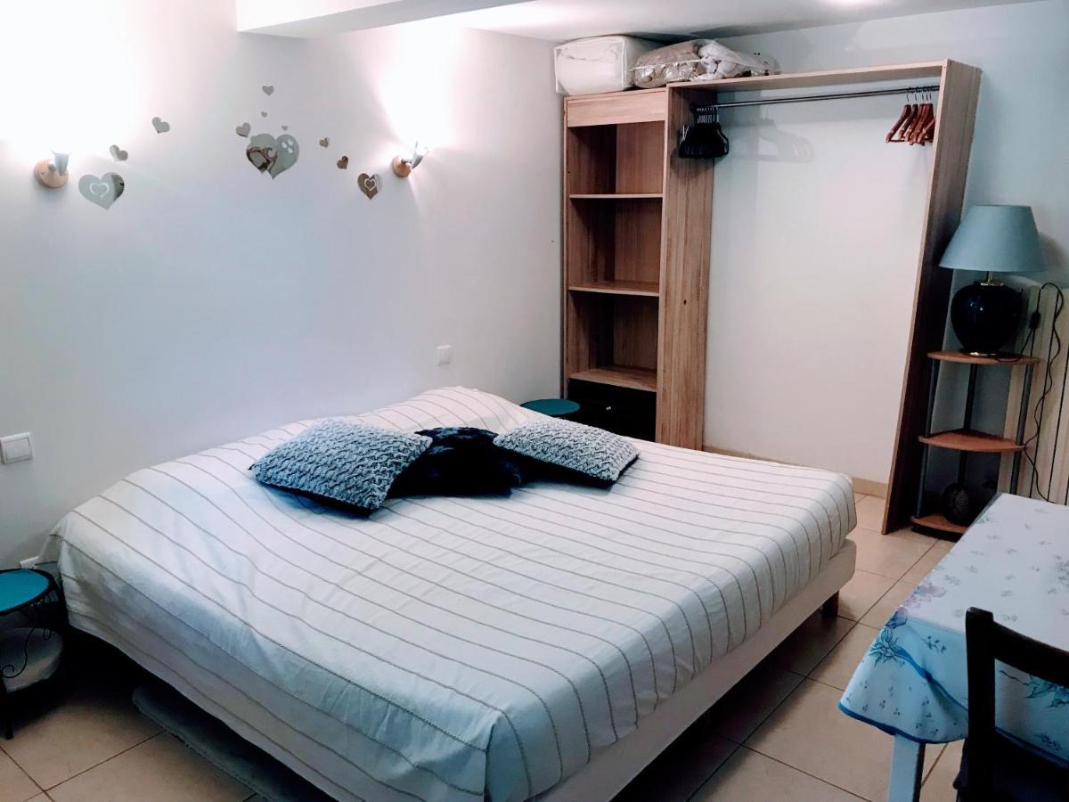 Chambre Et Salle De Bain Prive S'Ouvrant Sur Terrasse, Jardin Et Cuisine D'Ete Кийан Экстерьер фото